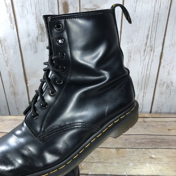 Dr. Martens Patent Leather Combat 8 Eye Boots Womens Size 10 Lace Up Shiny - Picture 10 of 12